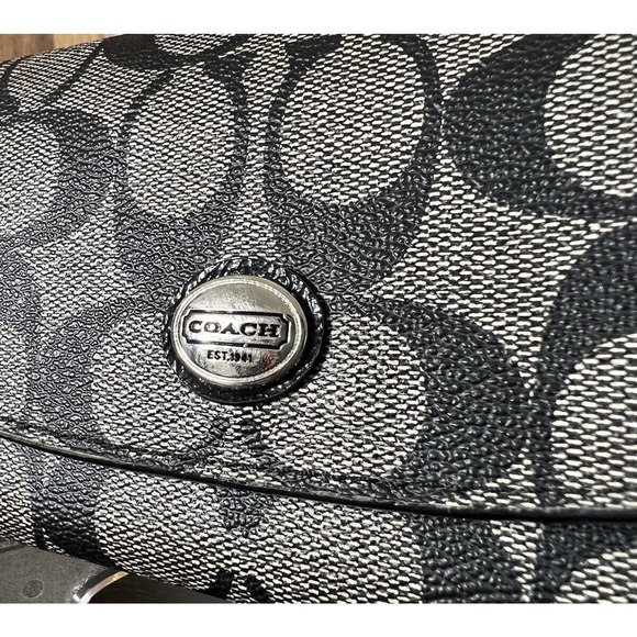 Coach Signature Peyton Slim Envelope Wallet Black Gray Snap Closure F49154 - Picture 7 of 10